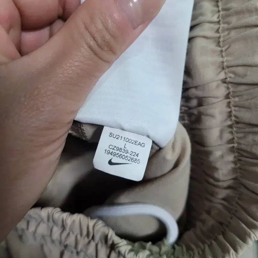 [BUNJANG] Nike Cargo Shorts - L Size / NIKE 나이키 카고 반바지 L사이즈