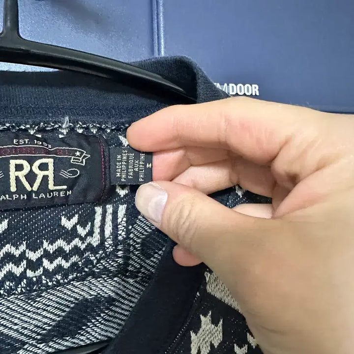 [SOLD OUT] RRL 블랙 네이티브 자카드 헨리넥 M