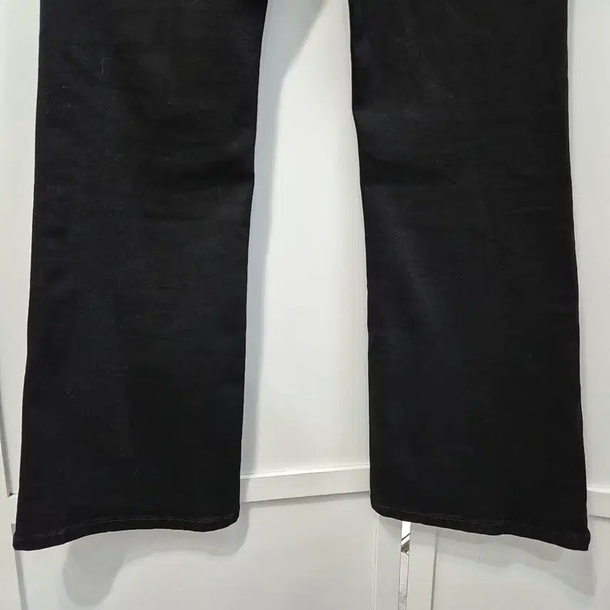 [BUNJANG] Guess Bootcut Black Denim Pants (Women&