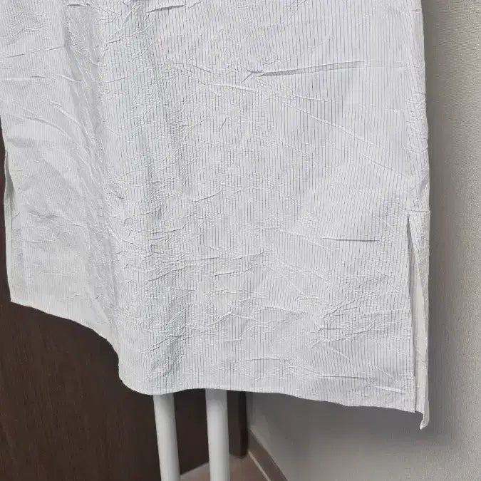 [BUNJANG] COS 32 Size Bouncy Fabric Elastic Waist Skirt / 코스COS (32사이즈) 바스락소재밴딩스커트