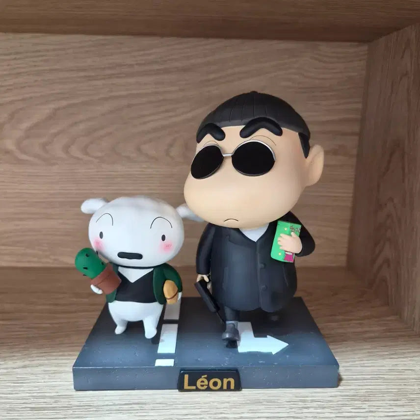 [BUNJANG] DM Studio Crayon Shin-chan Leon Resin Statue / DM 스튜디오 짱구레옹 레진판매합니다