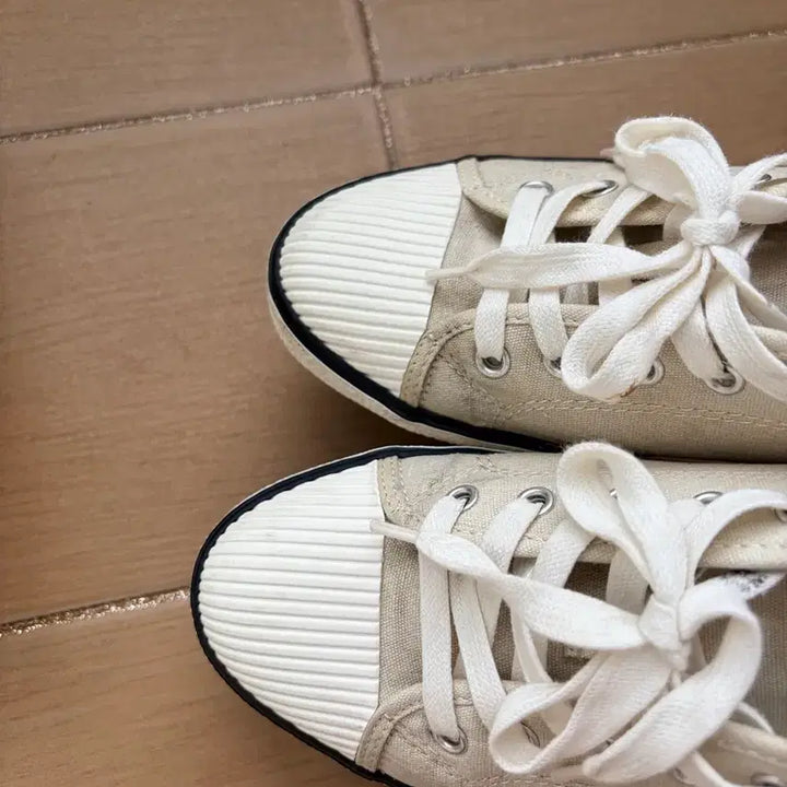 [SOLD OUT] 이자벨마랑 빈쿠 스니커즈 38