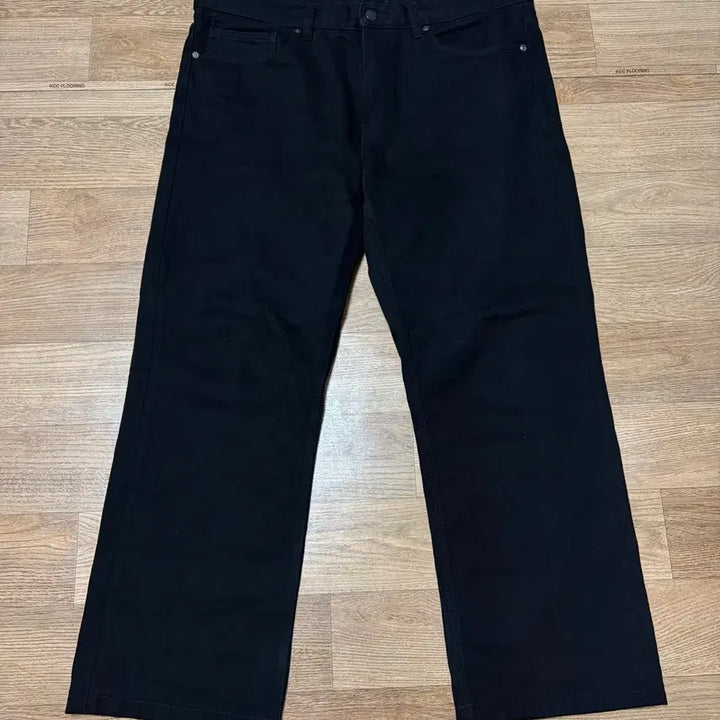 [BUNJANG] Musinsa Standard Black Denim Pants / 38in)무신사스탠다드 블랙 데님 팬츠