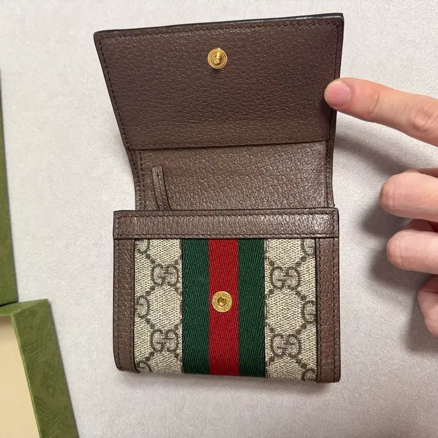 [BUNJANG] Gucci Ophidia GG Supreme Tri-fold Wallet / 구찌 오피디아 GG 수프림 3단 반지갑 523174