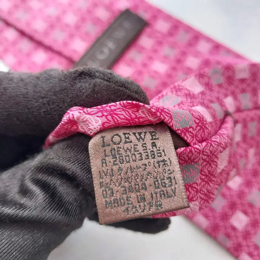 [BUNJANG] Loewe Silk Tie - Pink Pattern 9.8cm / 로에베 실크 핑크 패턴 넥타이 9.8cm A+~A등급 K2508