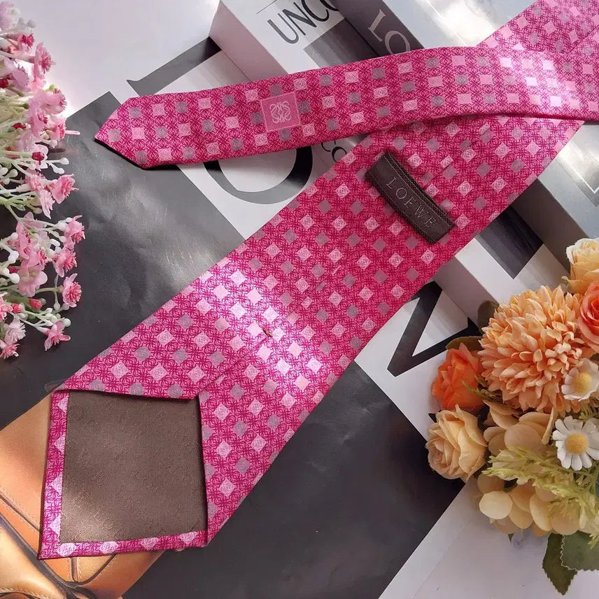 [BUNJANG] Loewe Silk Tie - Pink Pattern 9.8cm / 로에베 실크 핑크 패턴 넥타이 9.8cm A+~A등급 K2508
