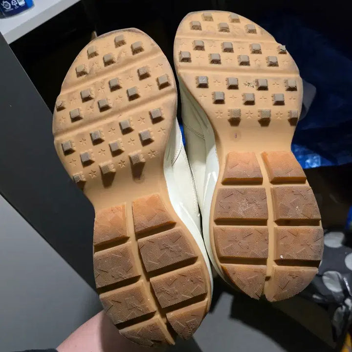 [BUNJANG] Gucci Mickey Mouse Rhyton Sneakers / 구찌 미키마우스 라이톤 8 (270)