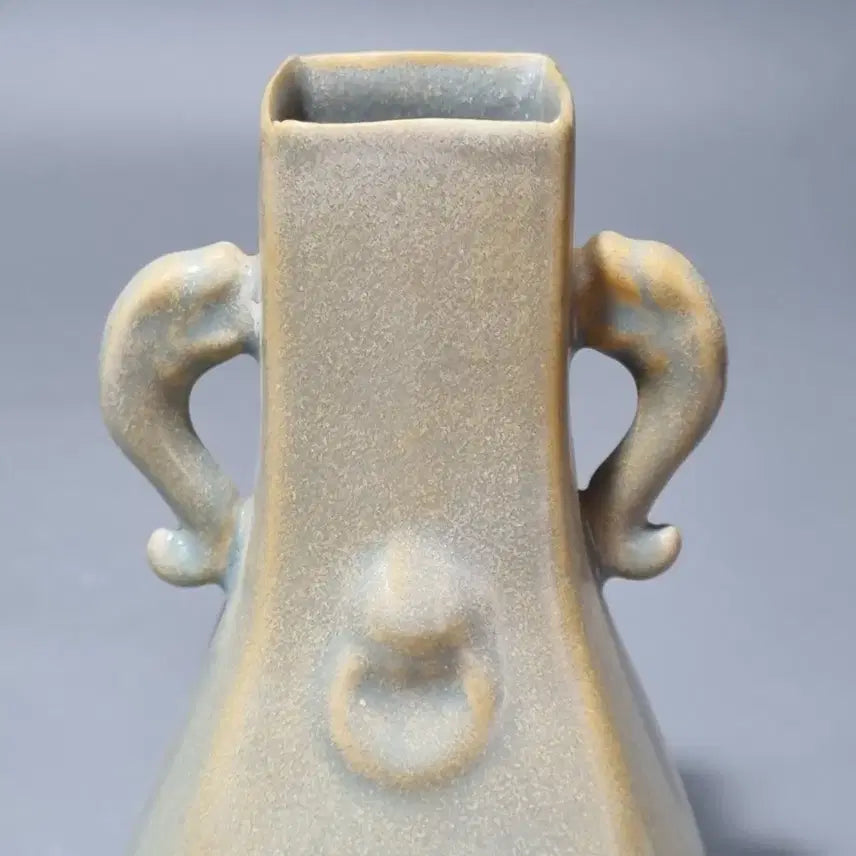 [BUNJANG] Song Dynasty Ruyao Celadon Porcelain / 송대 여요양이병. 고18.5