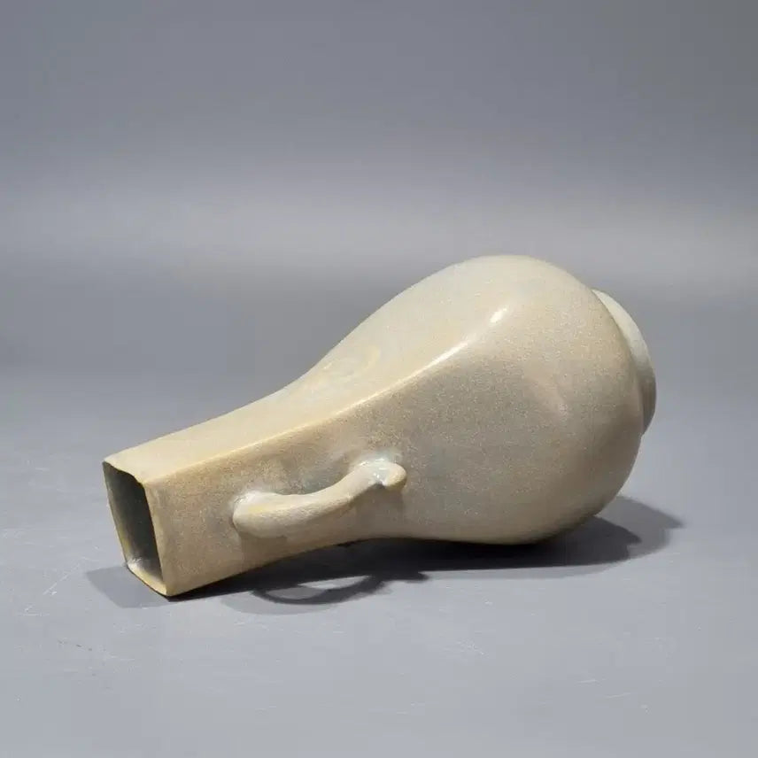 [BUNJANG] Song Dynasty Ruyao Celadon Porcelain / 송대 여요양이병. 고18.5