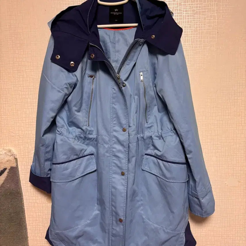 [BUNJANG] Bang Bang Color-Blocked Hooded Windbreaker Jacket / 뱅뱅 바람막이 후드 자켓