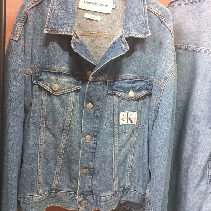 [SOLD OUT] 캘빈클라인 ck데님자켓 (정국착용)