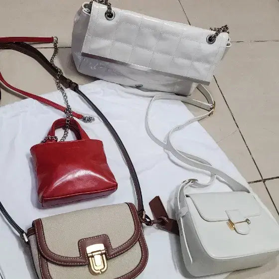 [BUNJANG] Joy Gryson Serendipity Canvas Mini Crossbody Bag / 조이그라이슨 세렌디피티 캔버스 미니크로스백
