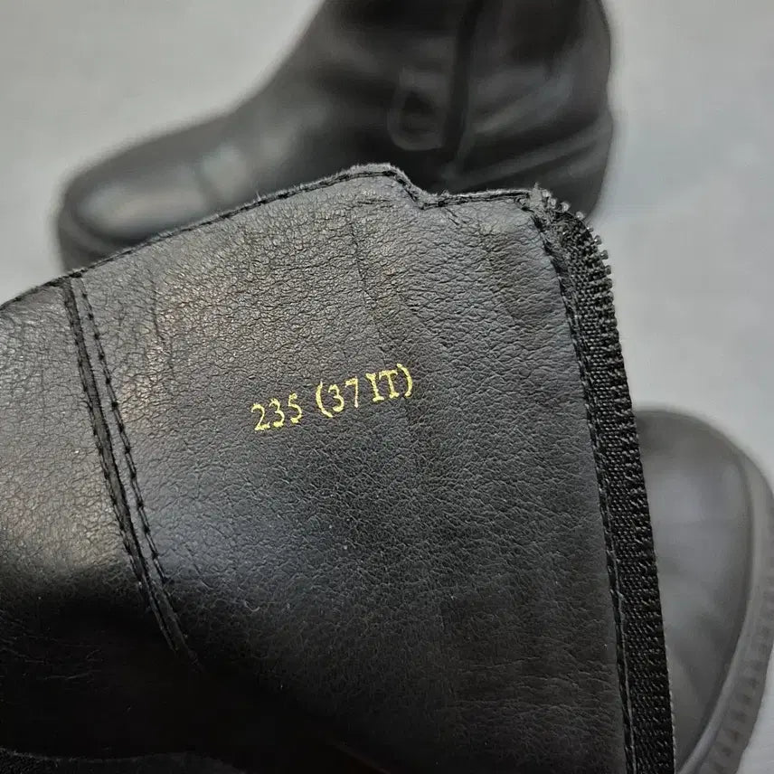 [SOLD OUT] malo 가죽 미들 부츠