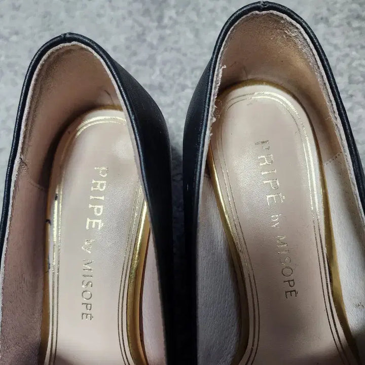 [BUNJANG] MISSOPE Black Platform Heels 240 - 5cm / 미소페  MISSOPE 블랙 통굽 구두-240-굽5센티