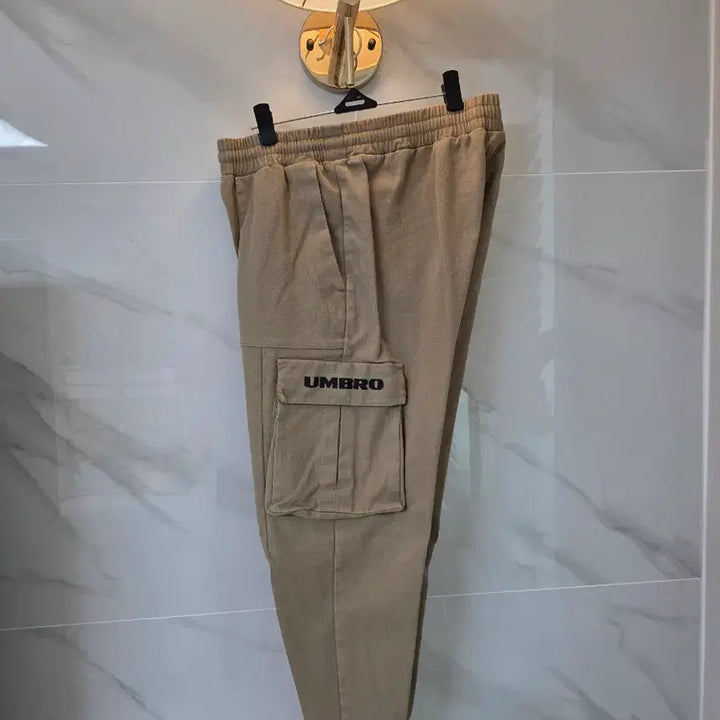 [BUNJANG] UMBRO Cargo Jogger Pants / UMBRO 엄브로카고 조거팬츠
