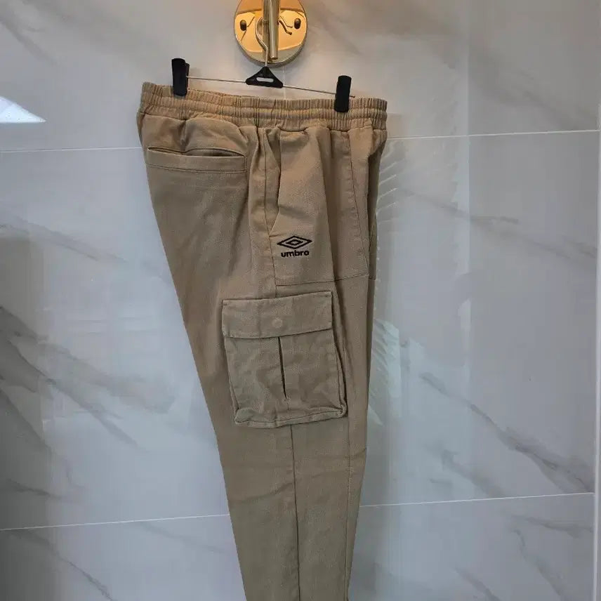 [BUNJANG] UMBRO Cargo Jogger Pants / UMBRO 엄브로카고 조거팬츠