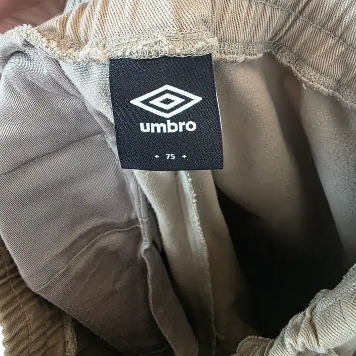 [BUNJANG] UMBRO Cargo Jogger Pants / UMBRO 엄브로카고 조거팬츠