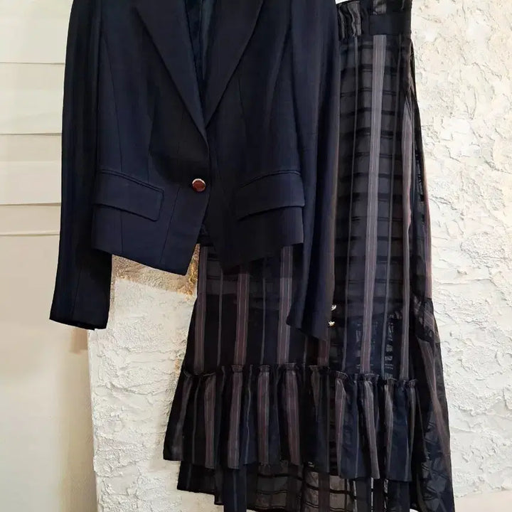 [BUNJANG] MINE 3-Piece Set - Linen Jacket, Asymmetrical Skirt, Satin Blouse / 3종 개별(55) 한섬MINE 마인 언발스커트. 린넨자켓 새틴블라우스