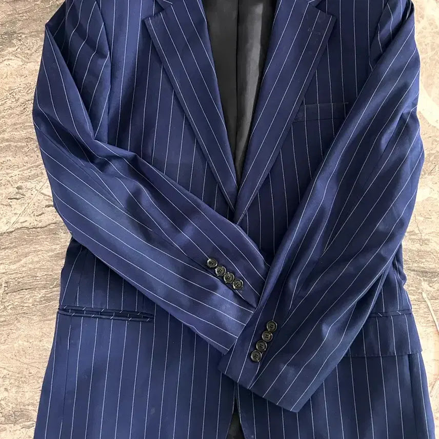 [BUNJANG] Luzenblan Blue Check Jacket Size 105-110 / 루젠블랑 블루 체크 자켓 105-110
