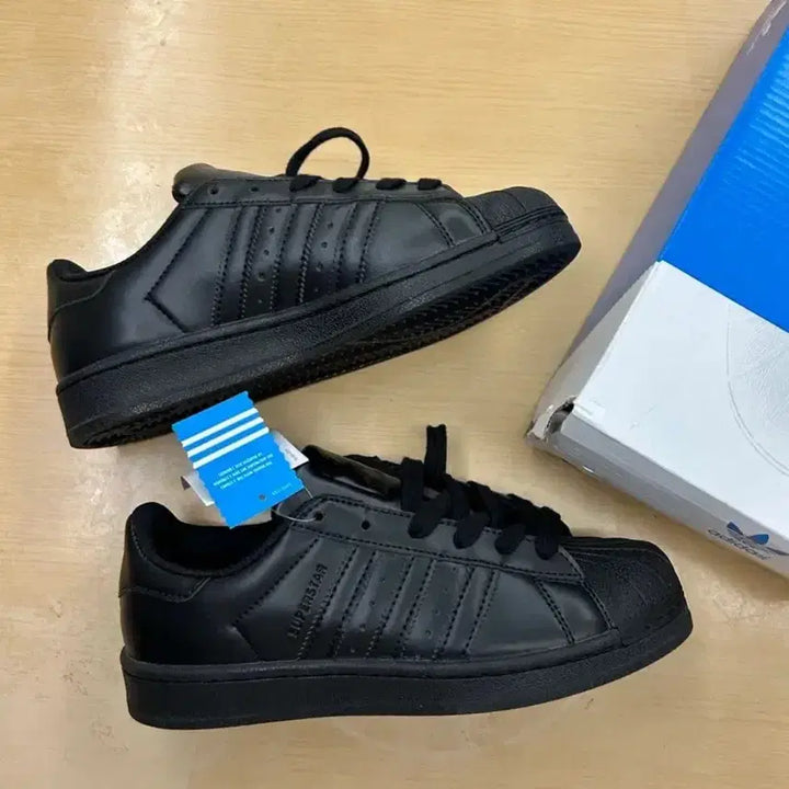 [BUNJANG] Adidas Superstar Black Sneakers / (새상품) 245 아디다스 슈퍼스타 블랙