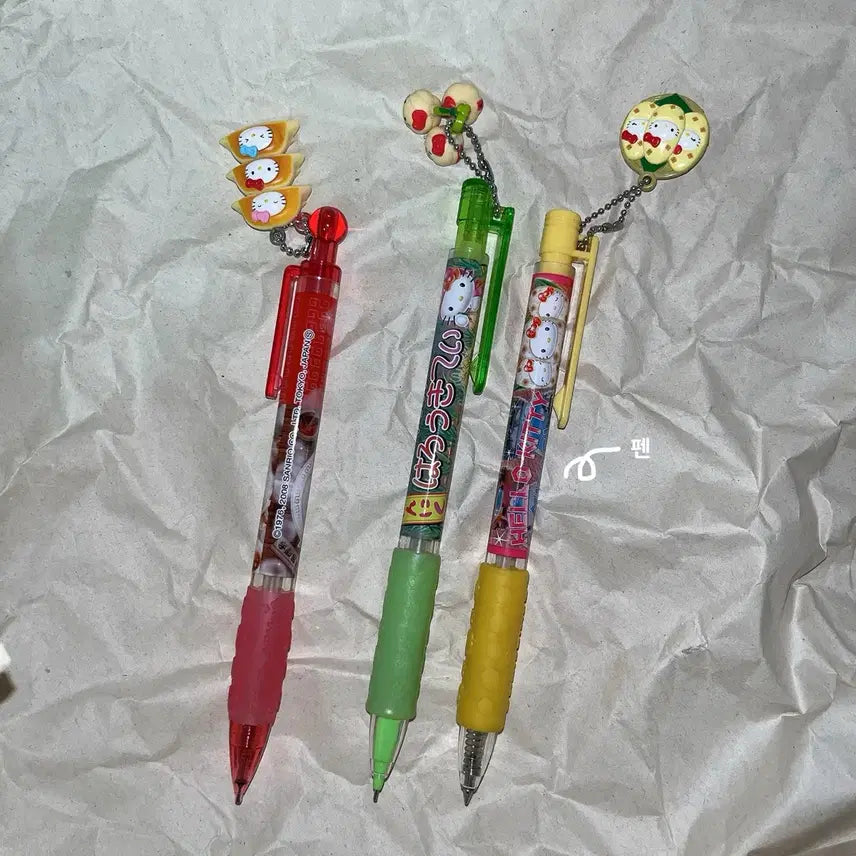[BUNJANG] Kitty Bundle Set of Vintage Ballpoint Pens and Pencils / 일괄)만두교자키티/세쌍둥이키티/양파키티/고전키티볼펜/고전키티샤프/킽스