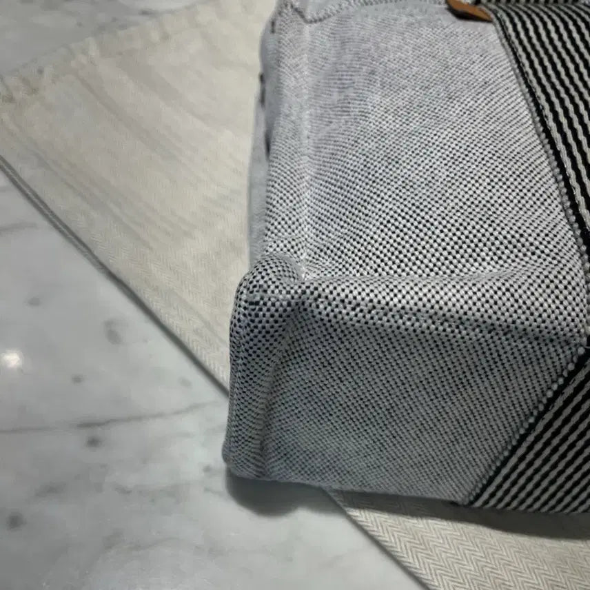 [SOLD OUT] (정품) 에르메스 후루토 토트백 PM