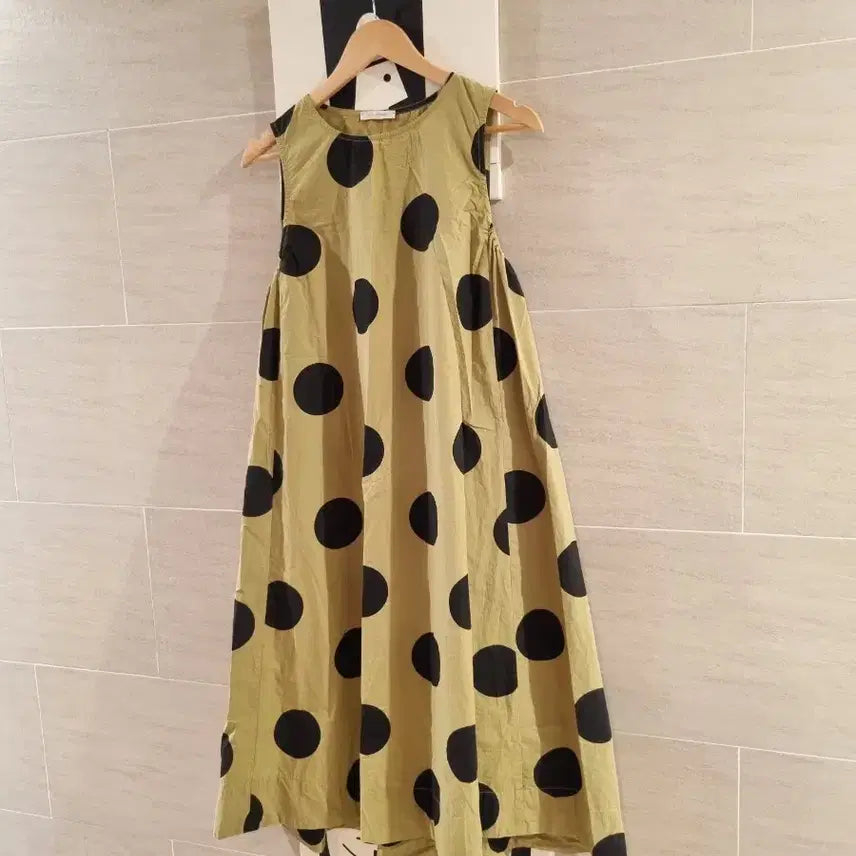 [SOLD OUT] 카키 블랙 도트~ A라인 롱 원피스