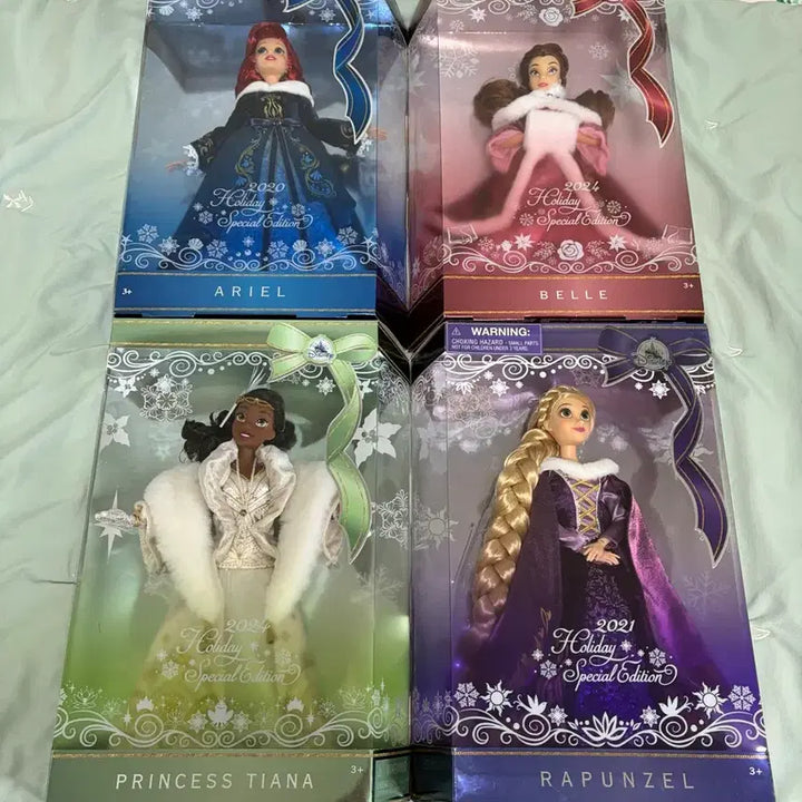 [BUNJANG] Disney Authentic Holiday Princess Doll Set Bundle / 디즈니 정품 홀리데이 프린세스 인형 4종 일괄