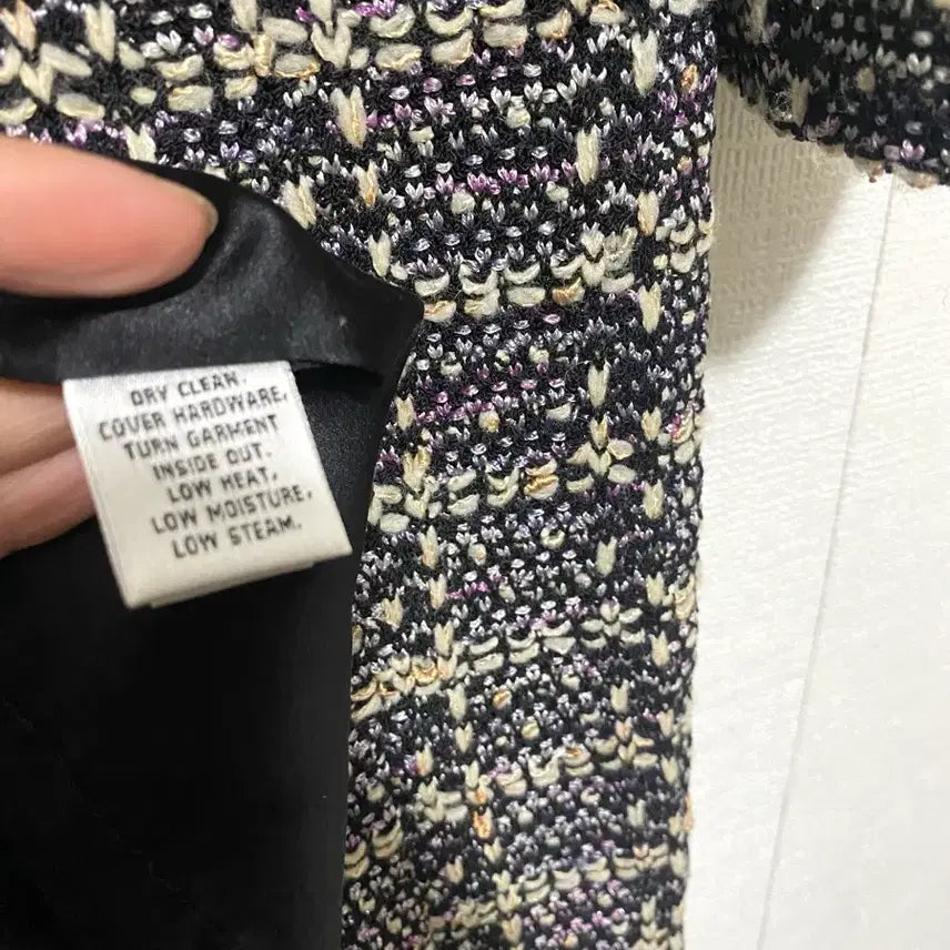 [BUNJANG] St. John Tweed Coat / 세인트존 트위드 코트