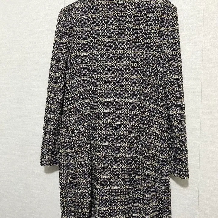 [BUNJANG] St. John Tweed Coat / 세인트존 트위드 코트