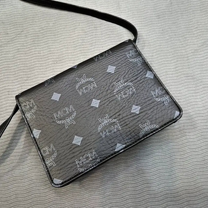 [SOLD OUT] MCM 엠씨엠 블랙 비세토스 미니 크로스백