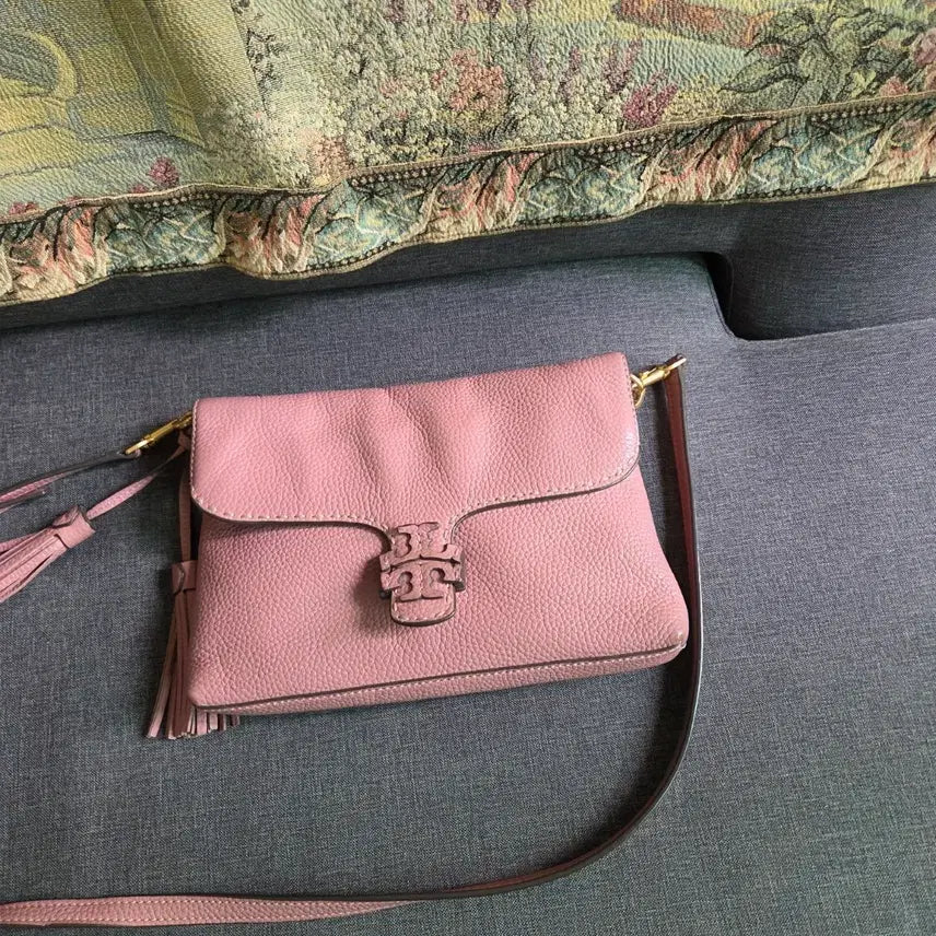 [BUNJANG] Tory Burch Leather Crossbody Bag / 정품 토리버치 가죽 크로스백 핑크 숄더백 태슬백