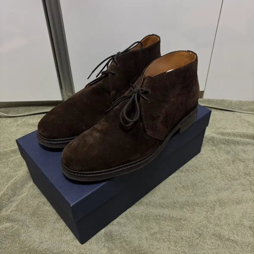 [BUNJANG] Berwick 622 Brown Suede Chukka Boots UK9 / [UK9] 버윅 622 브라운 스웨이드 처카부츠