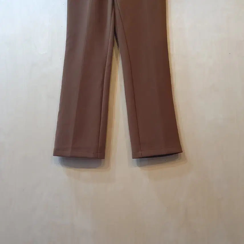 [BUNJANG] Brown Elastic Waistband Slacks / 브라운색 밴딩슬랙스 바지