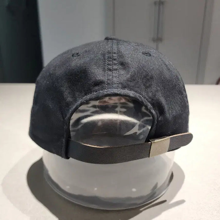 [SOLD OUT] 브라운스비치 BB로고 볼캡 블랙