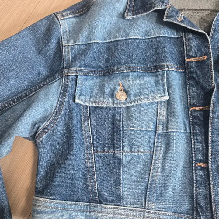 [BUNJANG] Zara Patchwork Denim Crop Jacket / 자라 패치워크 데님 크롭 자켓