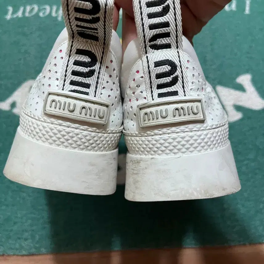 [BUNJANG] Miu Miu Sneakers / 미우미우 정품 스니커즈