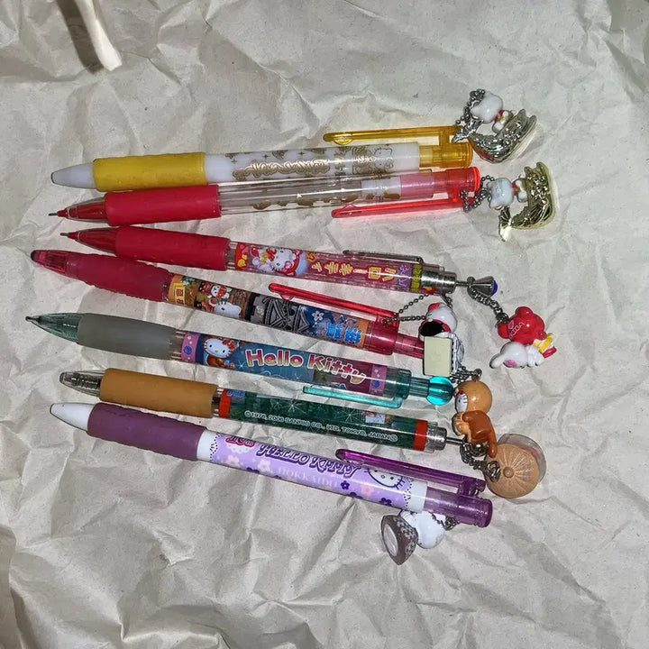 [BUNJANG] Classic Kitty Bundle Set of Pens and Pencils / 일괄)고전키티샤프/볼펜/아키하바라/모에루루/라벤더/볼펜/킽스/키티스트랩