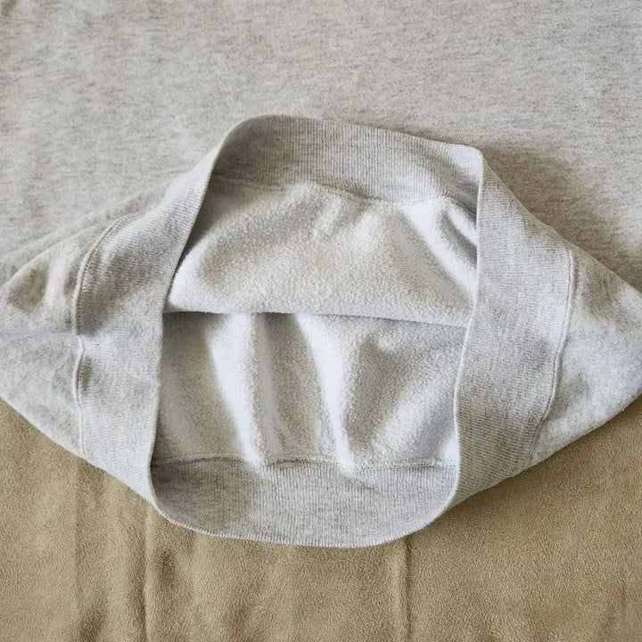 [SOLD OUT] (마네킹샷O)90s 빈티지 USA Hanes 헤인즈 그레이 맨투맨 XL
