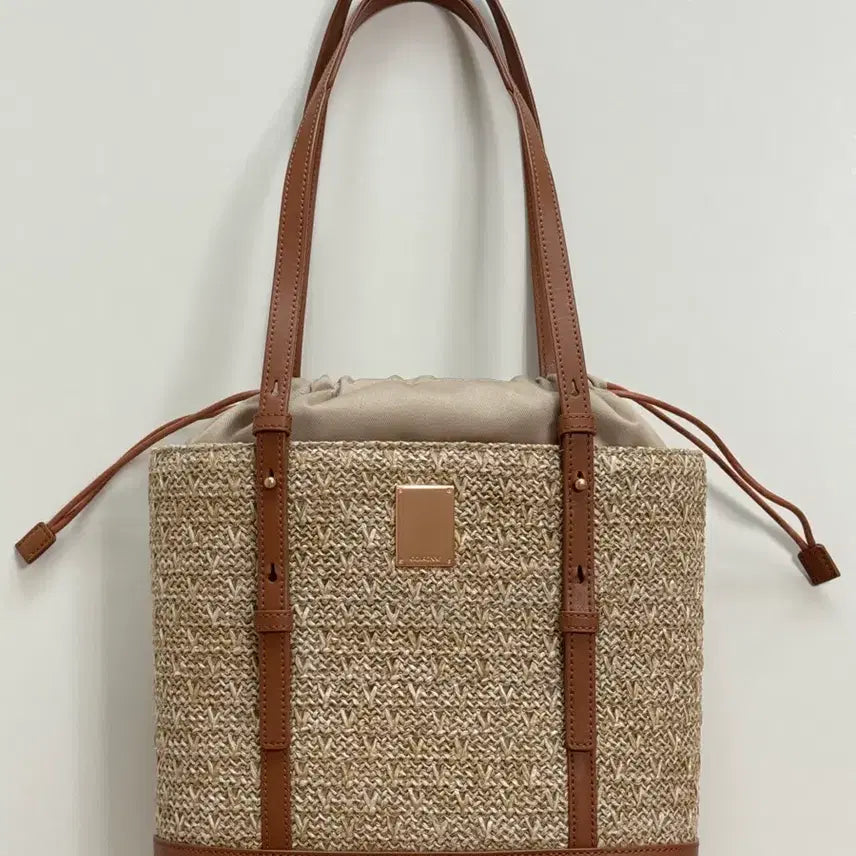 [BUNJANG] Couronne Ette De Rafia Shoulder Bag 30 Brown / (새상품) 쿠론 에떼 드 라피아 숄더백 26 브라운색
