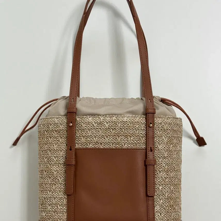 [BUNJANG] Couronne Ette De Rafia Shoulder Bag 30 Brown / (새상품) 쿠론 에떼 드 라피아 숄더백 26 브라운색