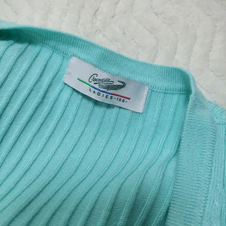 [BUNJANG] Crocodile Lady Cardigan (Size 100) / 크로커다일레이디 가디건 100사이즈