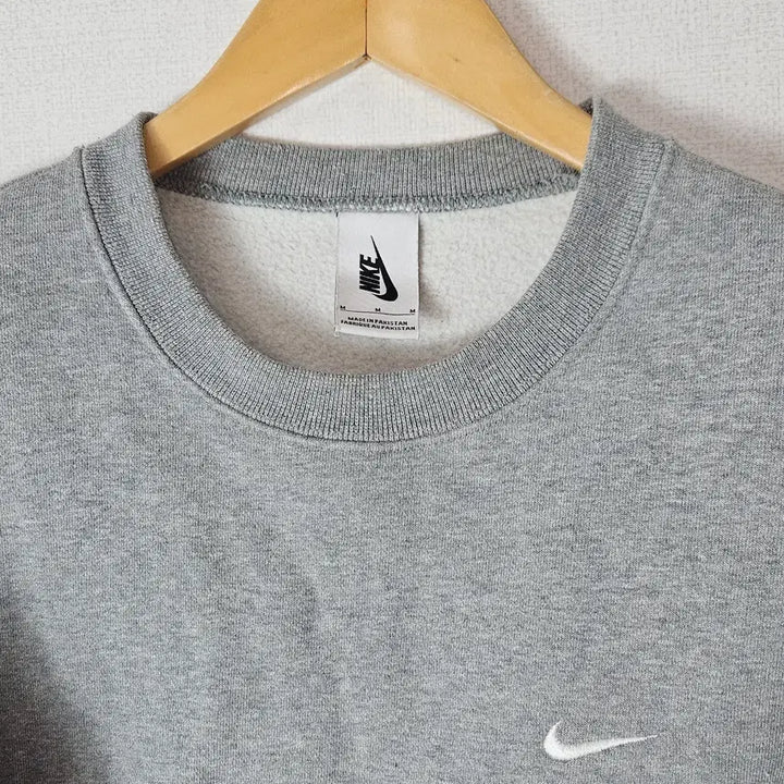 [BUNJANG] Nike NRG Solo Swoosh Crewneck Sweatshirt M / 나이키 NRG 솔로스우시 맨투맨 크루넥 M 정품