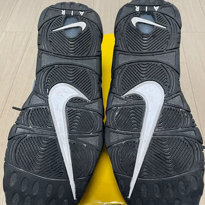 [SOLD OUT] 나이키 운동화 팝니다