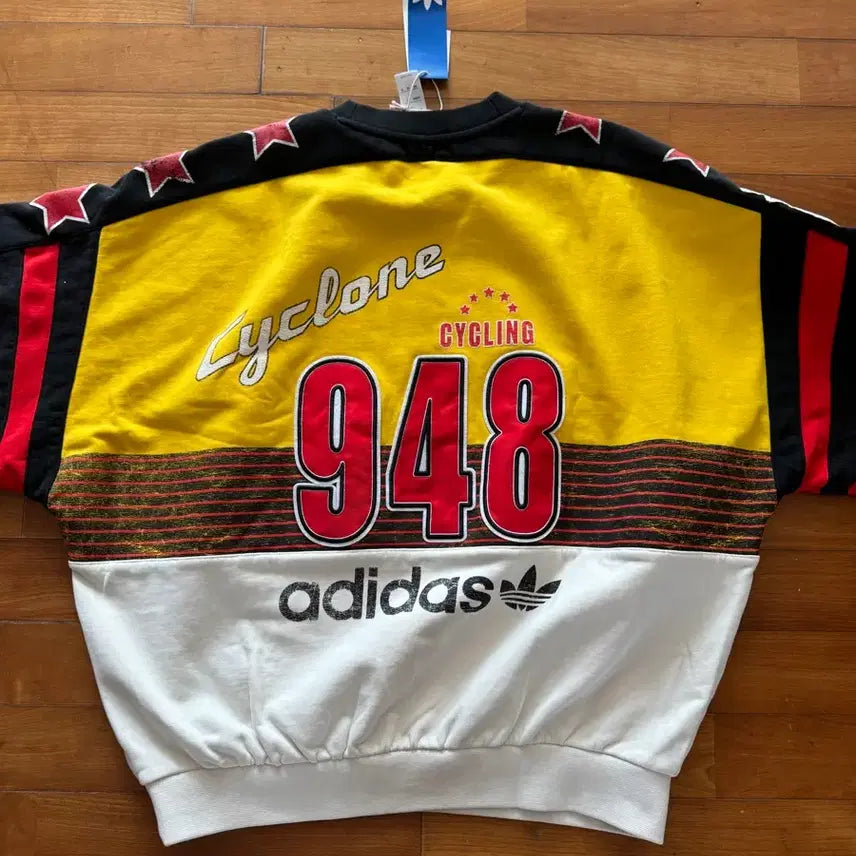 [BUNJANG] Adidas Archive Cycling Sweatshirt / 아디다스(정품)아카이브 사이클링 스웨트