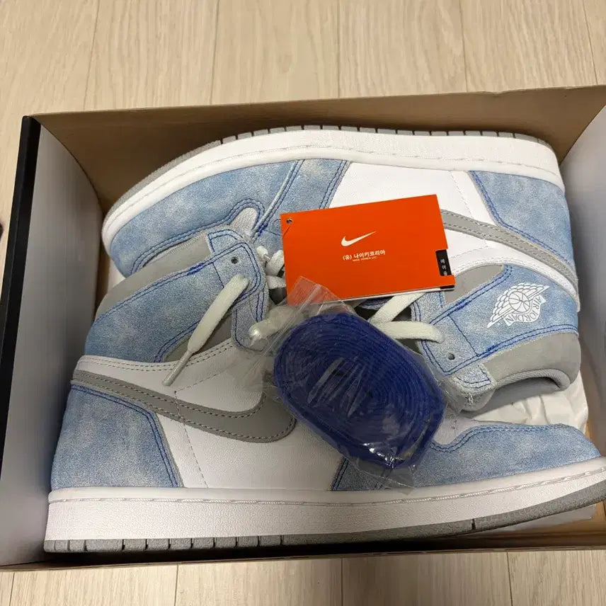 [BUNJANG] Nike Jordan 1 High OG Hyper Royal Sneakers / 조던1 하이 og 하이퍼로얄