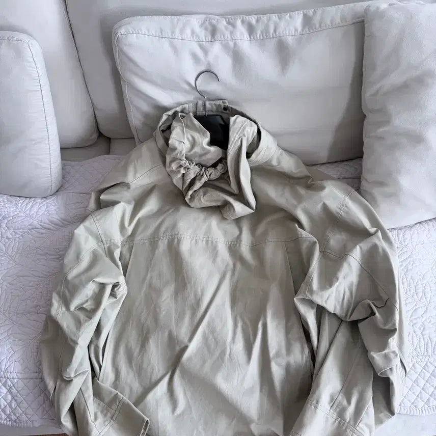 [BUNJANG] Wooyoungmi 22FW Beige Anorak Jacket / 우영미22fw 베이지 아노락