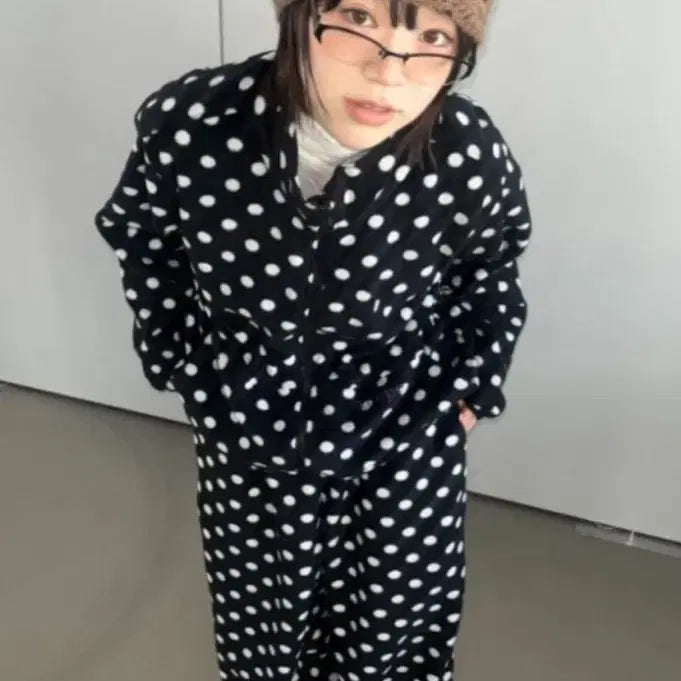 [BUNJANG] Kim A-Hop Black Candy Dot Fleece Jacket / 김아홉 블랙캔디 도트 땡땡이 후리스 플리스 자켓 아우터 집업 모리걸