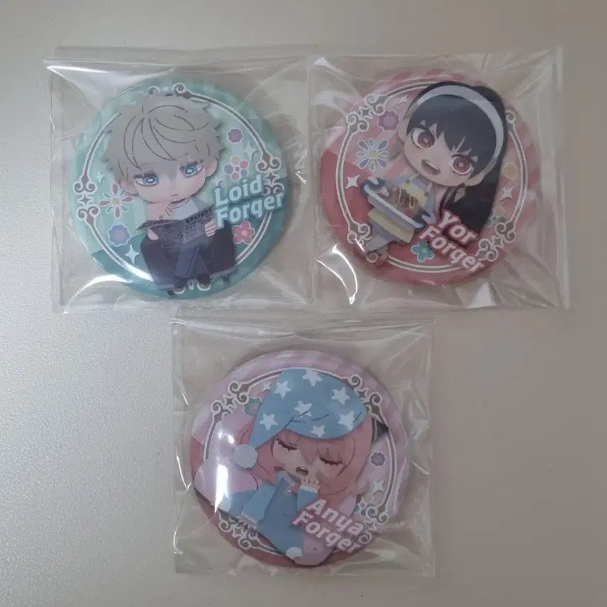 [BUNJANG] Spy x Family Loid, Yor, Anya Bundle Set Can Badges / 스파패 스파이패밀리 캔뱃지 로이드 요르 아냐 일괄양도
