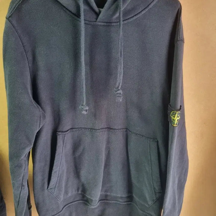 [SOLD OUT] 스톤아일랜드 남성 후드티